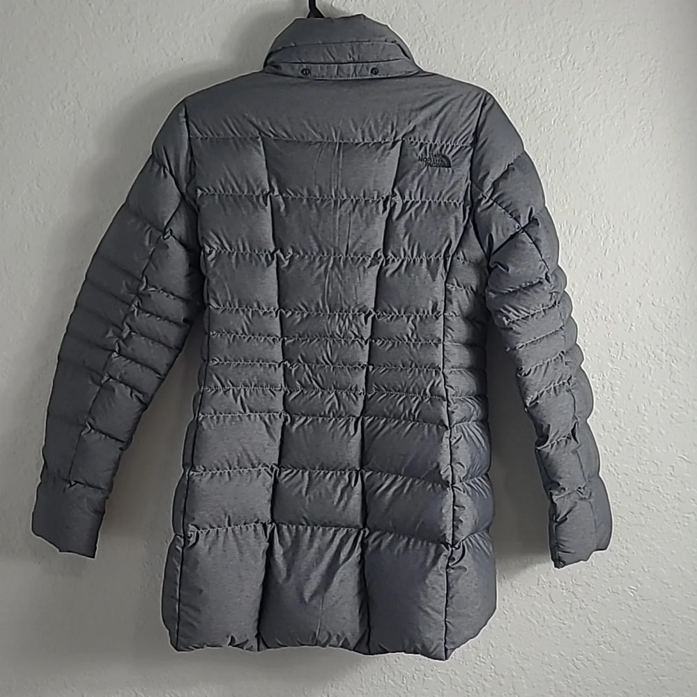 The North Face Women's Gray Puffer Jacket Size SP 550 - Picture 10 of 11